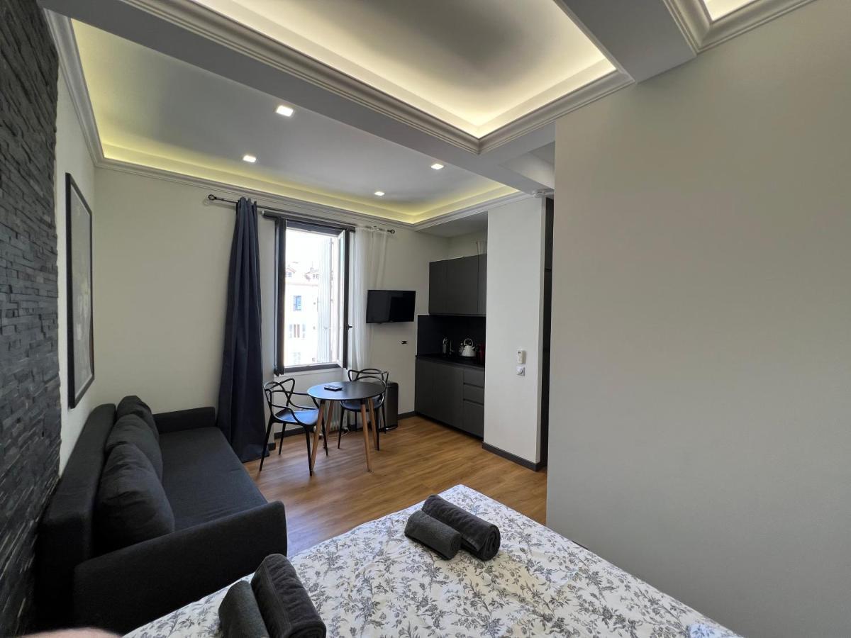 Newly Renovated Luxury Suite In The Center Of كان المظهر الخارجي الصورة